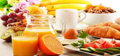 4 دسته بندی ضروری از مواد غذایی برای داشتن صبحانه سالم