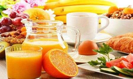 صبحانه سالم با داشتن 4 دسته بندی ضروری مواد غذایی