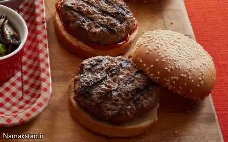 دستور طرز تهیه همبرگر خانگی با سه روش رژیمی ، با گوشت و سویا