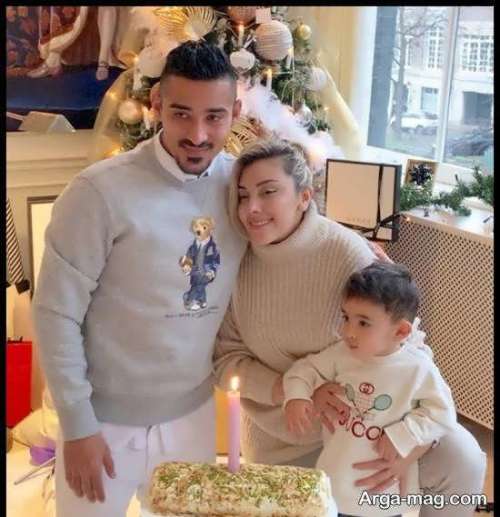 استقبال زیبای رضا قوچان نژاد و خانواده اش از کریسمس