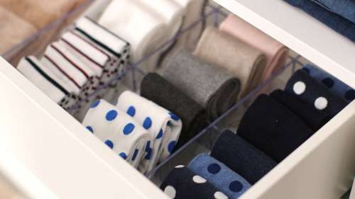 مرتب کردن جوراب ها را بیاموزید! روش‌های ساده و دم دستی برای مرتب کردن جوراب‌هایتان!