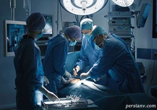 بیهوش شدن ناگهانی پزشک به خاطر ویروس کرونا هنگام عمل جراحی