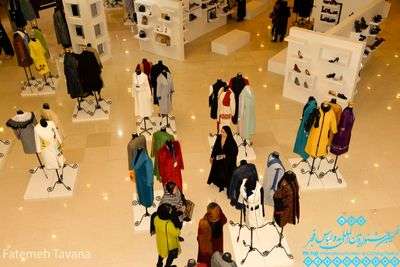 نگاهی به رخدادهای نخستین روز نهمین جشنواره مد و لباس فجر / از برپایی آئین افتتاحیه تا آغاز مسابقه زنده 