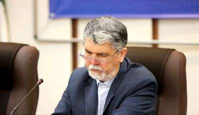 واکنش وزیر ارشاد به بستری شدن محمدرضا شجریان در بیمارستان