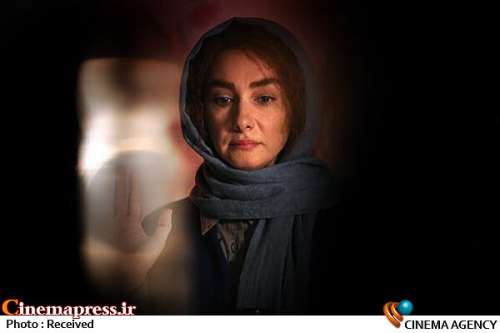 اولین فیلم بلند سینمایی بهرنگ دزفولی‌زاده؛
                    «بی‌صدا حلزون» در هفته پایانی فیلمبرداری قرار گرفت