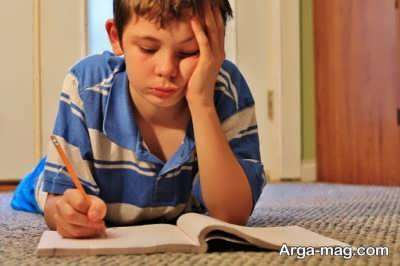 اختلال نوشتن در کودکان چه نشانه هایی دارد و چطور با آن مقابله کنیم؟