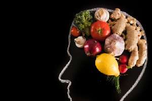 ترکیب کدام غذاها برای مغز خطرناک است؟