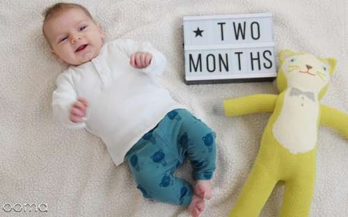 وزن نوزاد دو ماهه چقدر باید باشه؟