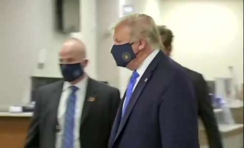 فیلم| ترامپ بالاخره با ماسک ظاهر شد!