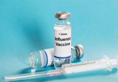 انتقادی از در اولویت قرار گرفتن نمایندگان برای دریافت واکسن آنفولانزا