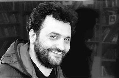 داود احمدی مونس: گالری می‌تواند رسانه‌ای برای کاریکاتور باشد