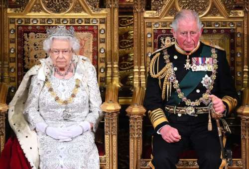 احتمال کناره گیری ملکه بریتانیا از قدرت طی ۶ ماه آینده
