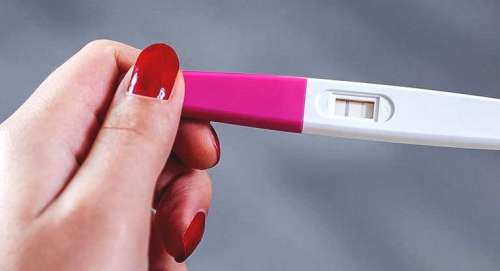 ۹ مورد از علائم اولیه بارداری قبل از عقب افتادن پریود
