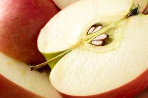 میزان مصرف زیاد دانه سیب می تواند سمی باشد