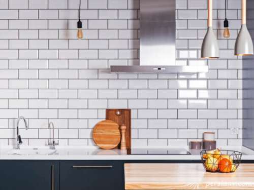 دیوار آشپزخانه را به شکل تخته سیاه تزیین کنید