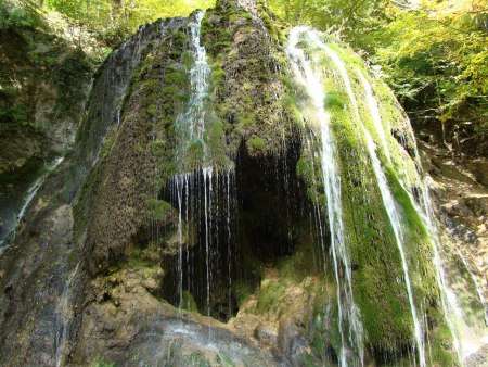 آبشار سمبی یکی از شگفتی‌های طبیعت + عکس