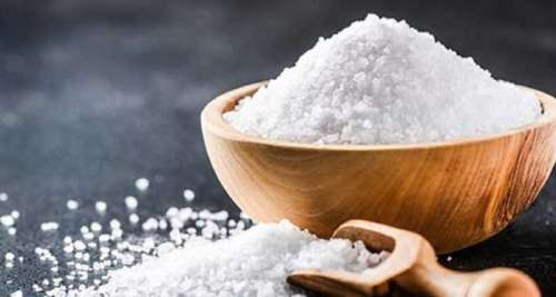 تعبیر خواب نمک چیست (نمک نذری، نمک پاشیدن، نمک دادن به مرده)