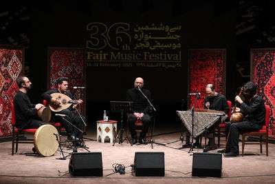 گروه سپندار به خوانندگی حسین علیشاپور در جشنواره فجر به صحنه رفت