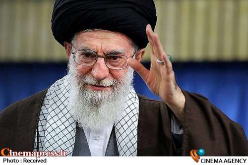 امام خامنه‌ای:
                    خدشه کردن انتخابات و دست‌اندرکاران انتخابات غلط است/نباید جوری حرف بزنیم که سیاست‌های جمهوری اسلامی را قبول نداریم