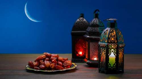 پیام تبریک ماه رمضان به همراه کارت پستال های زیبا