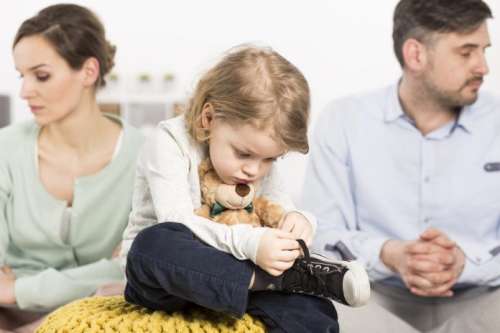 بهترین سن فرزند برای طلاق والدین | چه زمانی طلاق تصمیم درستی است؟