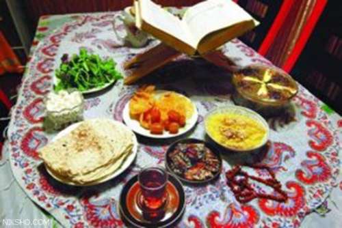 در ماه رمضان غذاهای سالم و مقوی بخوریم