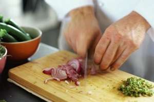 7 ترفند که آشپزهای حرفه ای فقط می دانند!!