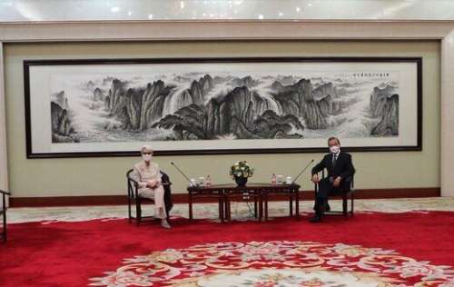 ایران؛ محور گفت‌وگوی شرمن با وزیرخارجه چین