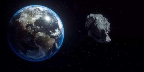 عبور یک سیارک از کنار زمین