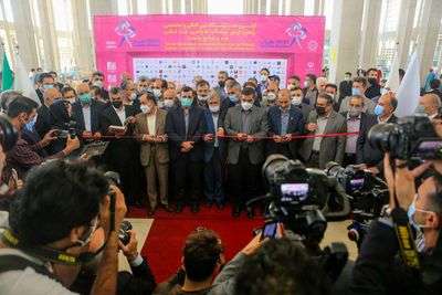 آغاز به کار نمایشگاه تهران مدکس ۱۴۰۰ با نمایش آثار ششمین نمایشگاه لباس عاشورایی