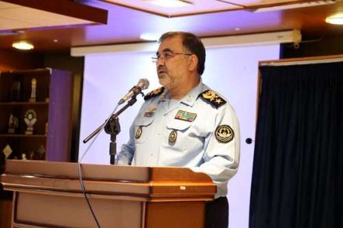 یک فرمانده ارتش: هیچ جنبنده‌ای نمی‌تواند در آسمان ایران عرض اندام کند