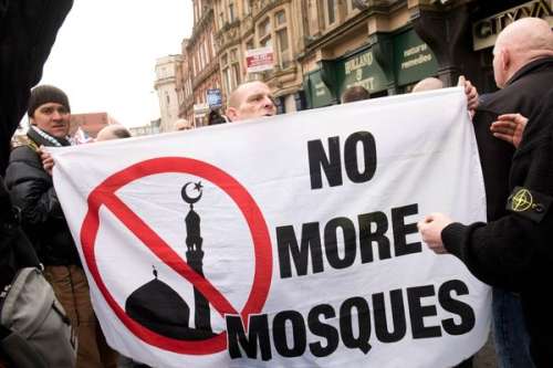 هشدار بزرگترین نهاد اسلامی انگلیس نسبت به افزایش اسلام هراسی