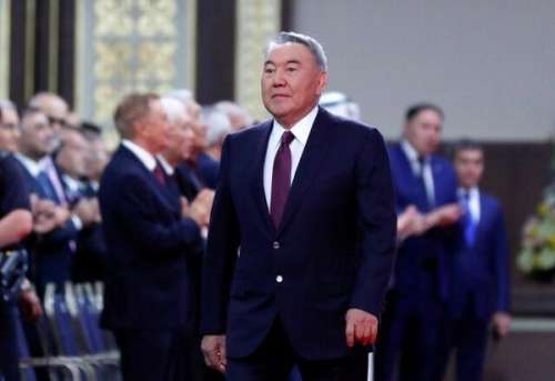 کناره گیری نظربایف ۸۱ ساله از رهبری حزب حاکم قزاقستان