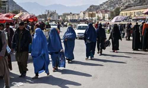 دستور رهبر طالبان درباره احترام به حقوق زنان در افغانستان