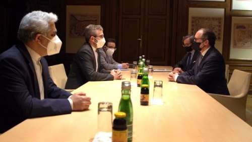 دیدار باقری با وزیر امور خارجه اتریش در حاشیه مذاکرات وین