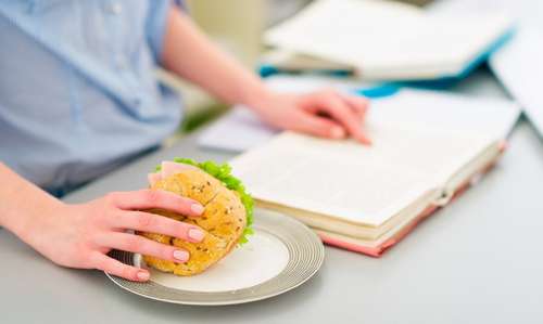 انواع ساندویچ برای مدرسه بچه ها (سالم، ساده، فوری و کم هزینه)