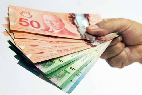 قیمت دلار کانادا در ونکوور