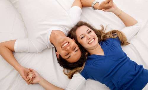 6 عادت خوب زوج های خوشبخت قبل از خواب!