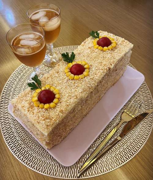 طرز تهیه کیک مرغ مجلسی و خوشمزه و ساده برای مهمانی و مجالس با نان تست