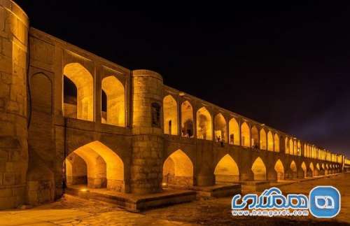 فرونشست به فاصله یک کیلومتری بناهای تاریخی اصفهان رسیده است