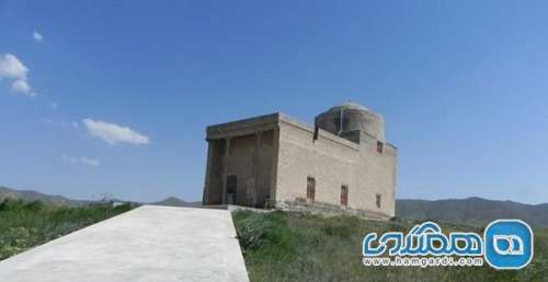 بقعه شیخ اسحاق هریس یکی از جاذبه های دیدنی آذربایجان شرقی به شمار می رود