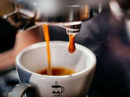 روش و طرز تهیه انواع قهوه، بهترین قهوه‌ اسپرسو و فرانسه را در خانه خود بنوشید
