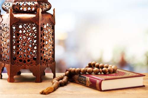 هر جزء قرآن از کجا تا کجاست؟ (تقسیم بندی جزء های قرآن)