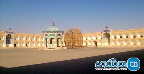 حسینیه سفید اشکذر یکی از جاذبه های دیدنی استان یزد به شمار می رود