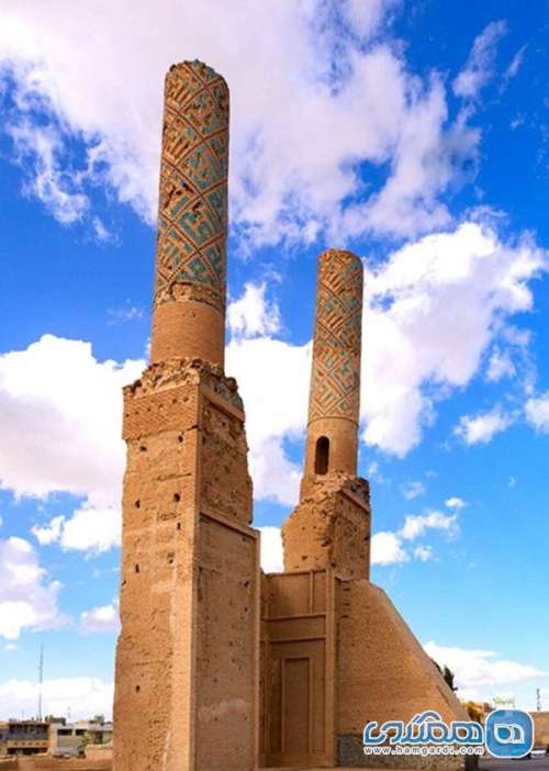 منار مسجد نظامیه یکی از جاذبه های دیدنی استان یزد است
