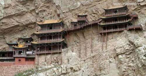 خطرناک ترین صومعه جهان در چین/  عکس
