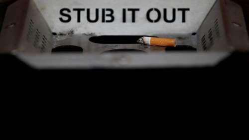 طرح دولت انگلیس برای ممنوعیت کامل استفاده از سیگار برای نسل‌های آینده