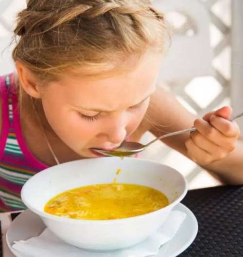 طرز تهیه سوپ سبزیجات برای بچه ها + 10 سوپ