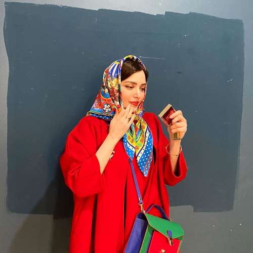 ویلای جذاب بهنوش طباطبایی در زعفرانیه تهران | خانوم بازیگر از خونه اش رونمایی کرد