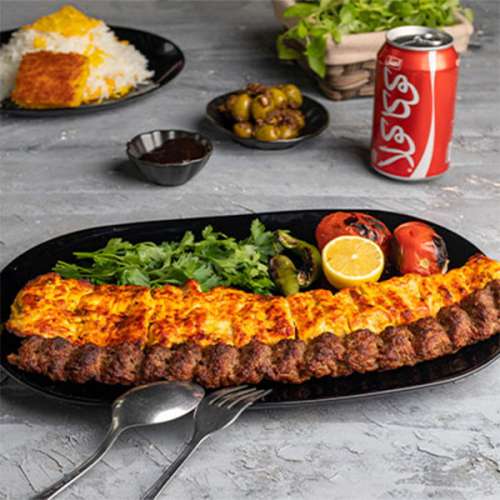 کباب وزیری یکی از محبوب‌ ترین غذاهای ایرانی + طرز تهیه آن
